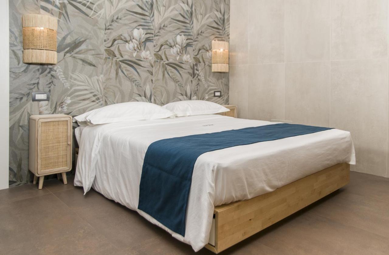 Suite 18 Luxury Apartments Bari Eksteriør bilde