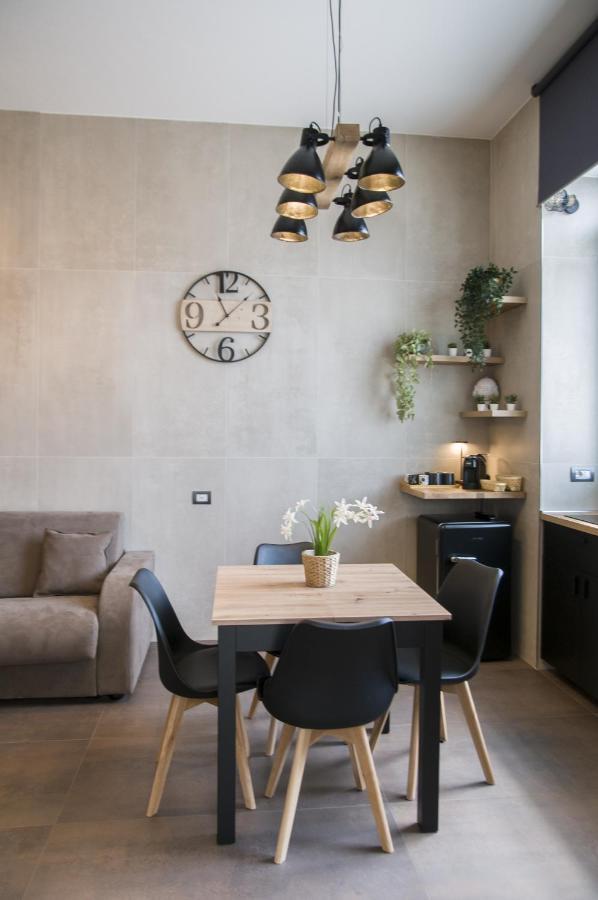 Suite 18 Luxury Apartments Bari Eksteriør bilde