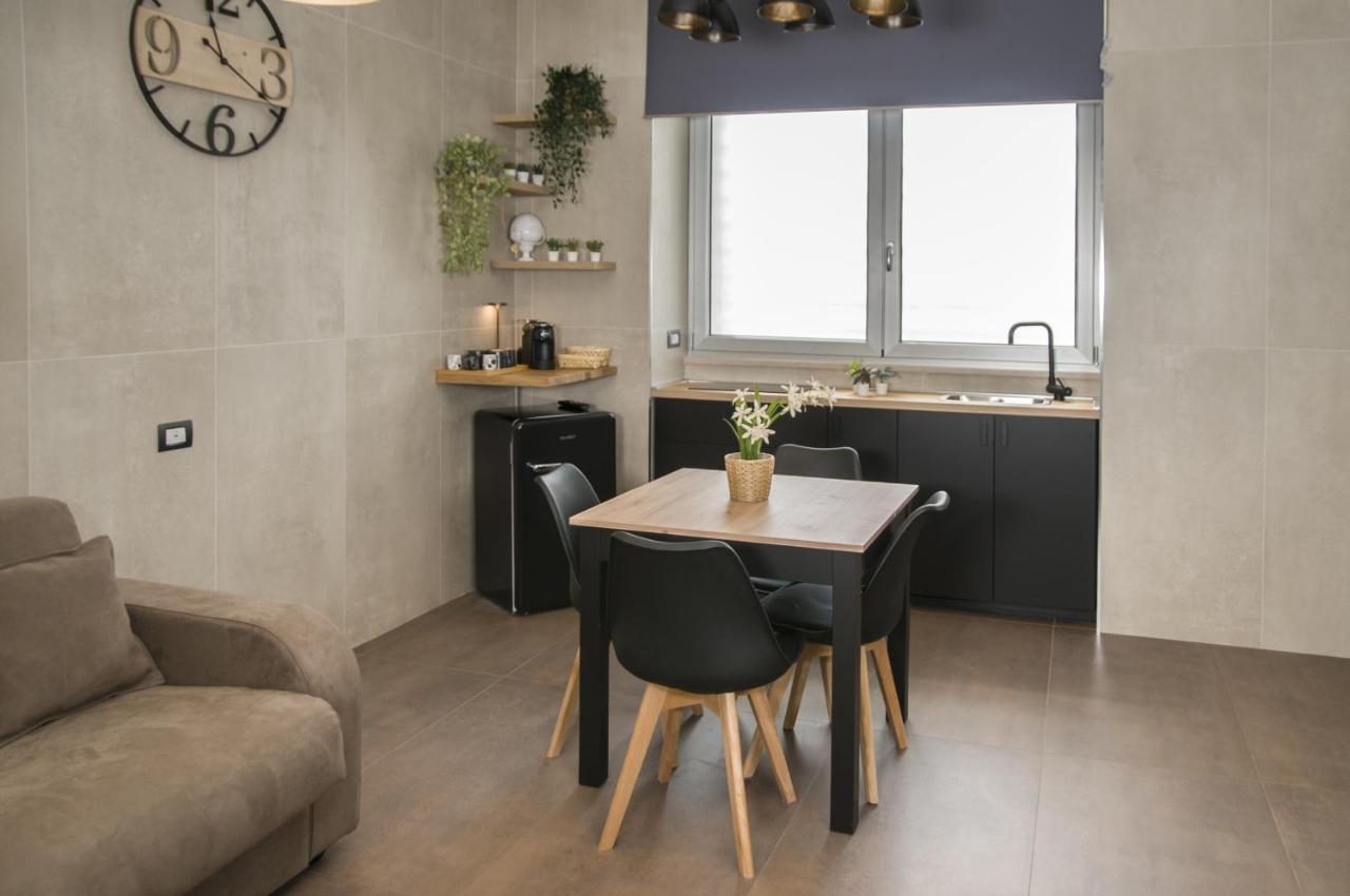 Suite 18 Luxury Apartments Bari Eksteriør bilde