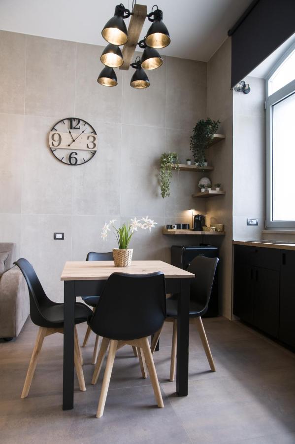 Suite 18 Luxury Apartments Bari Eksteriør bilde
