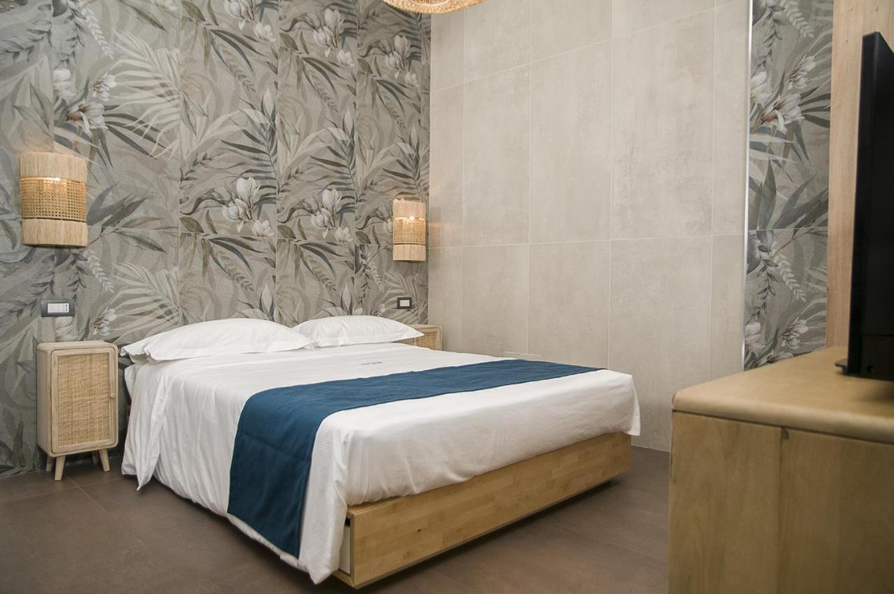 Suite 18 Luxury Apartments Bari Eksteriør bilde
