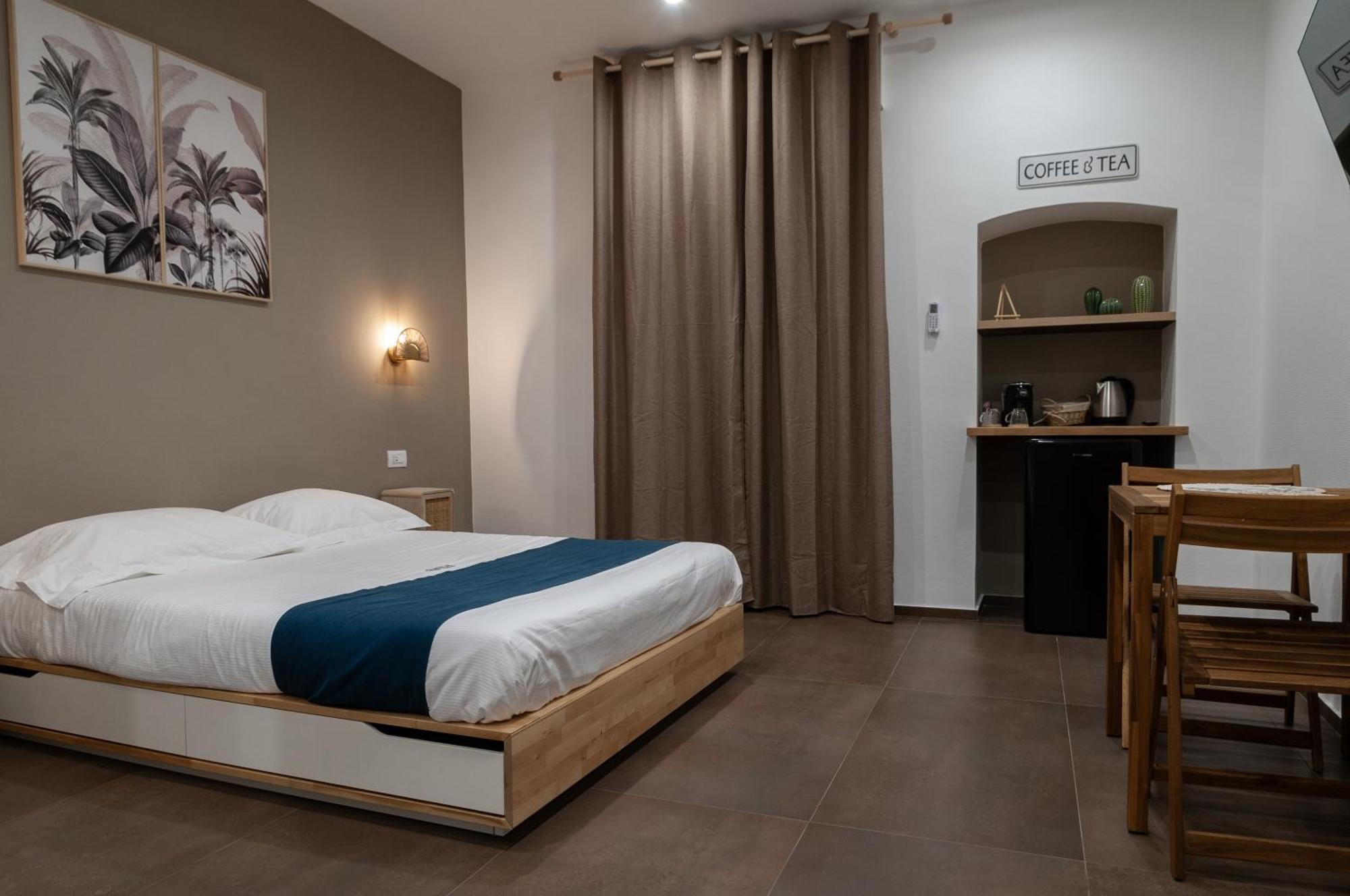 Suite 18 Luxury Apartments Bari Eksteriør bilde