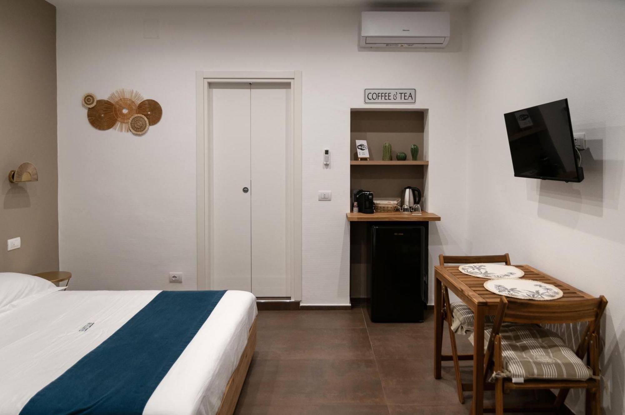 Suite 18 Luxury Apartments Bari Eksteriør bilde