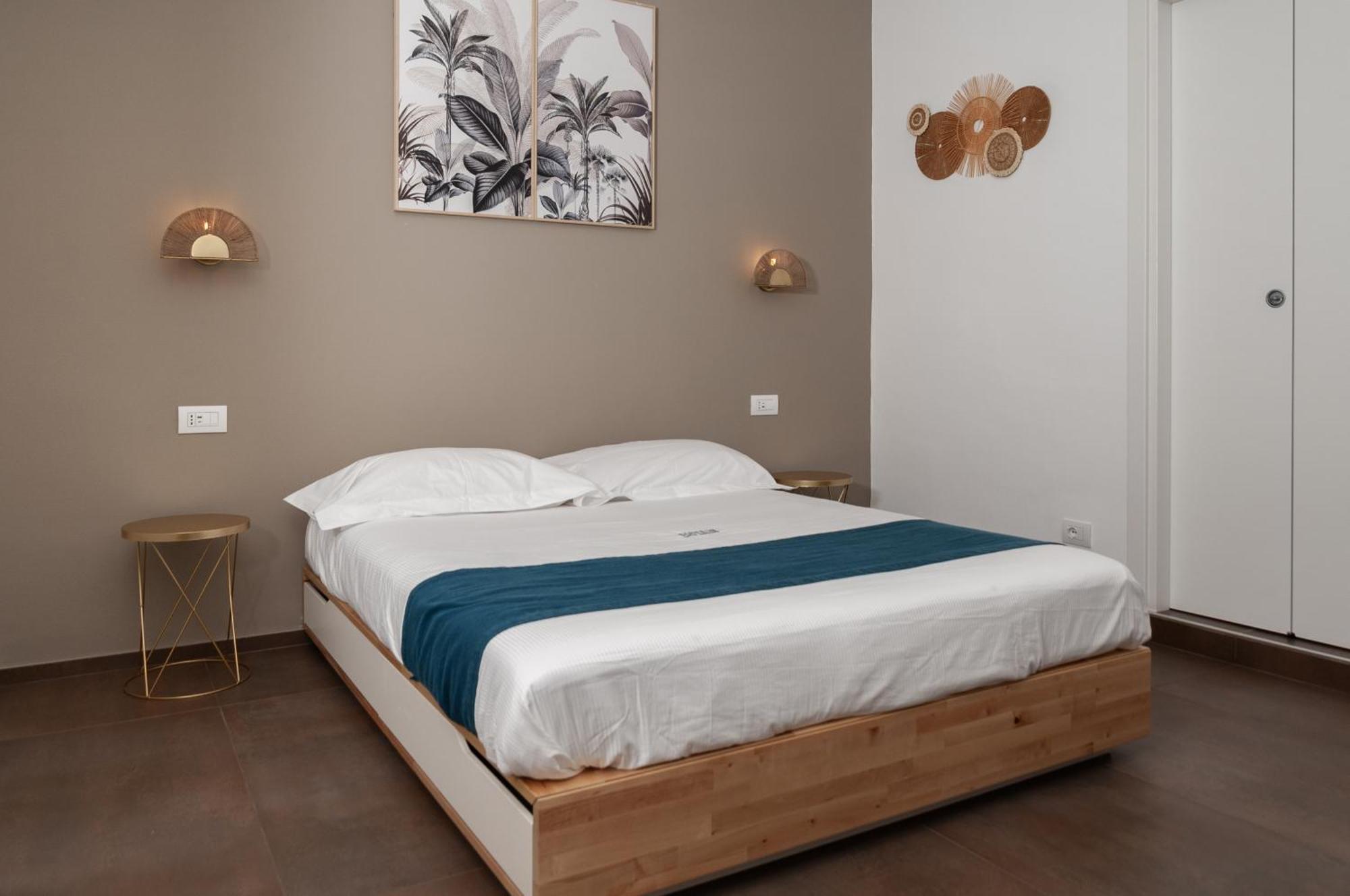 Suite 18 Luxury Apartments Bari Eksteriør bilde