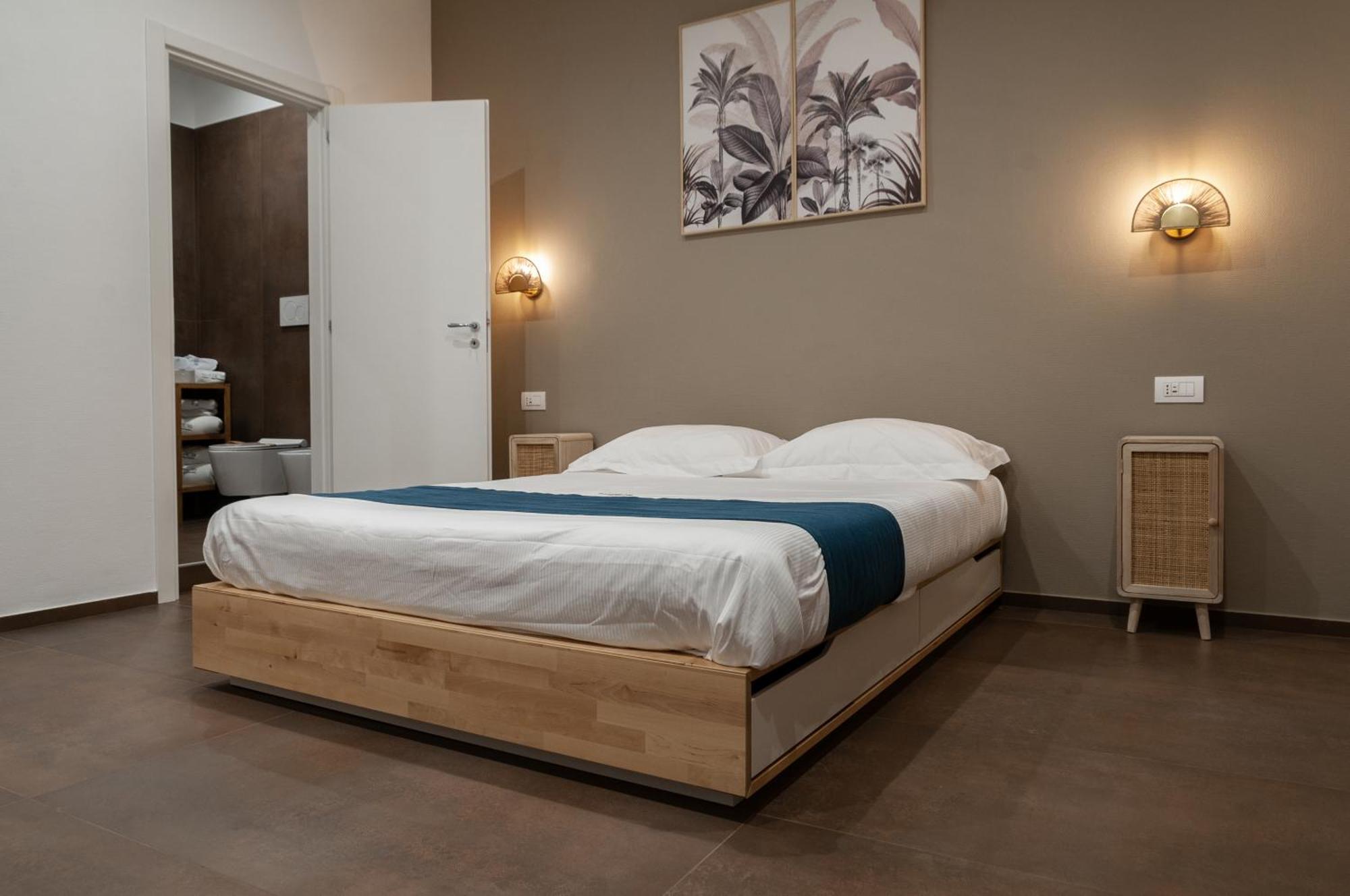 Suite 18 Luxury Apartments Bari Eksteriør bilde