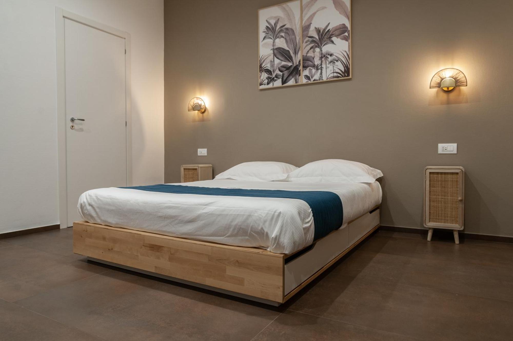 Suite 18 Luxury Apartments Bari Eksteriør bilde